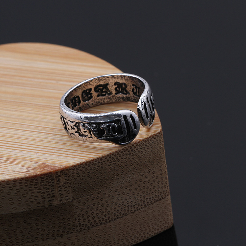 Chrome Hearts Ring - 남자를위한 레트로 여섯 단어 Admonition 반지
