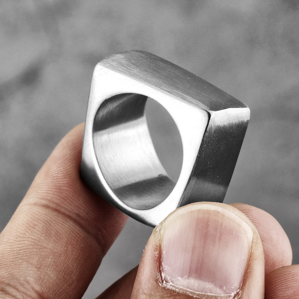 왜곡 된 공간 과장 Heavry 스테인레스 스틸 망 반 - Chrome Hearts Ring 리뷰 및 가격